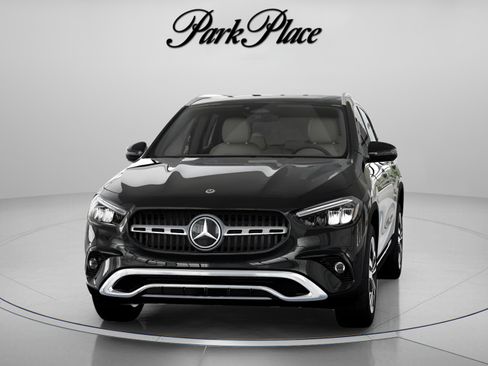Used 2026 Mercedes-Benz GLA 250 4MATIC image 37