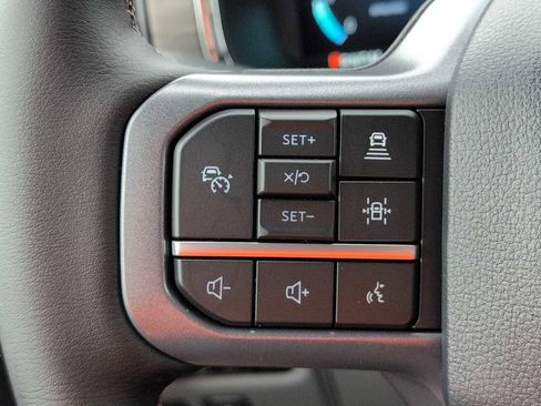 New 2025 Ford F150 Lariat w/ Equipment Group 501A Mid image 24