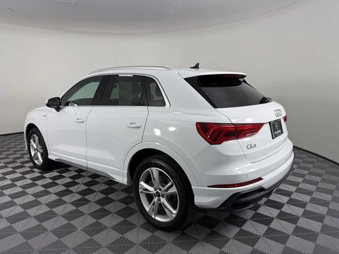 Used 2023 Audi Q3 2.0T Premium w/ Convenience Package AWD/4WD image 5