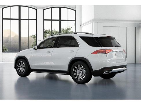 Used 2025 Mercedes-Benz GLE 350 4MATIC image 29
