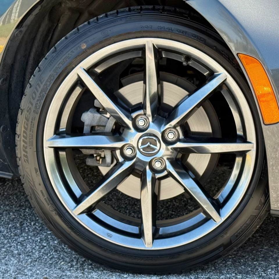 Used 2017 MAZDA MX-5 Miata RF Grand Touring RWD image 22