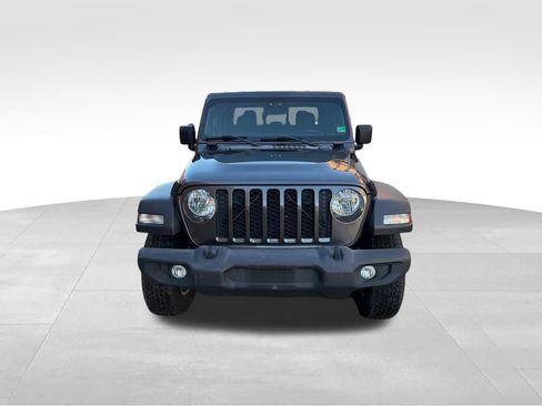 Used 2020 Jeep Gladiator Sport w/ Quick Order Package 24S AWD/4WD image 9