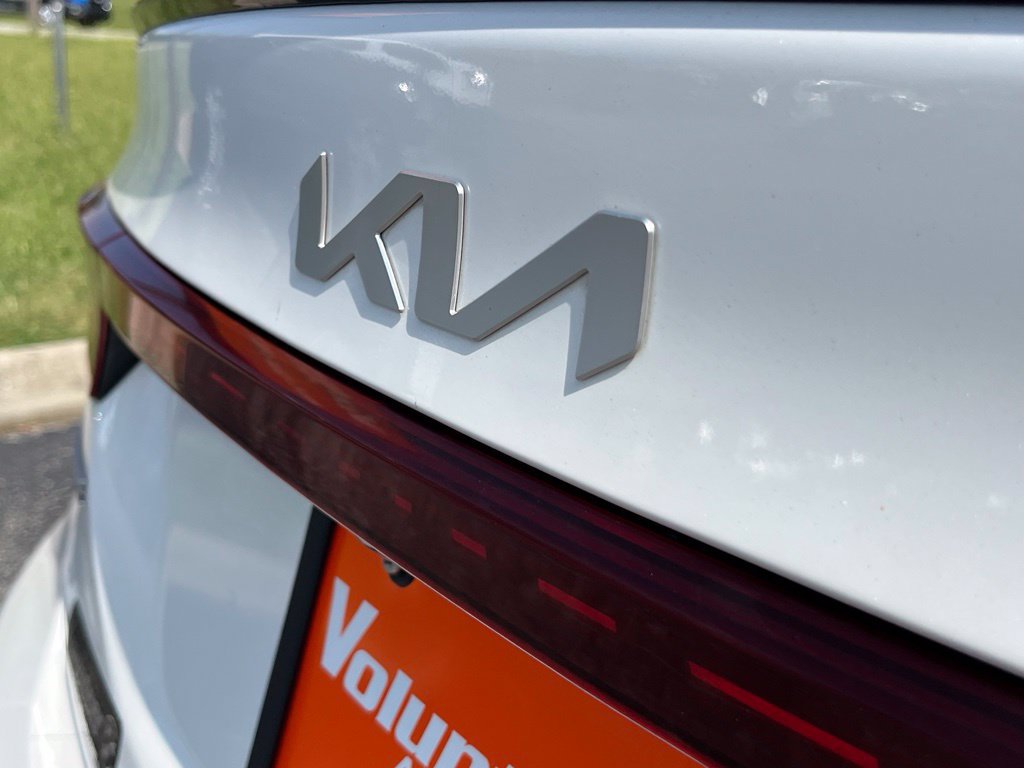 Used 2023 Kia Forte GT w/ GT2 Package FWD image 11