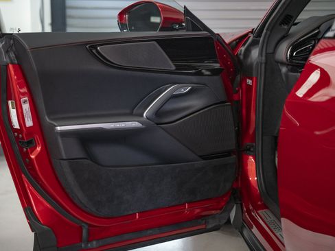 Used 2026 Ferrari Purosangue AWD/4WD image 23