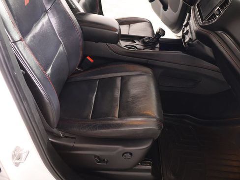 Used 2023 Dodge Durango GT AWD/4WD image 15