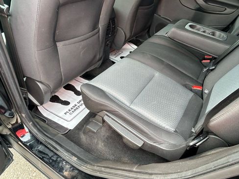 Used 2018 Ford Escape SE AWD/4WD image 9