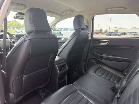 Used 2024 Ford Edge SEL AWD/4WD image 13