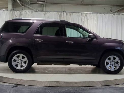 Used 2015 GMC Acadia SLE image 11