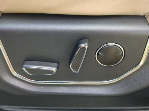 Certified 2023 Ford Expedition Platinum AWD/4WD image 30