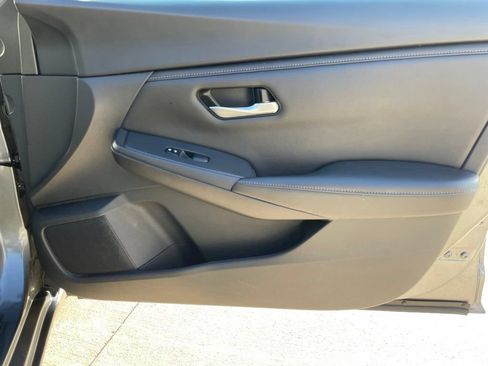 Used 2023 Nissan Sentra SV FWD image 26