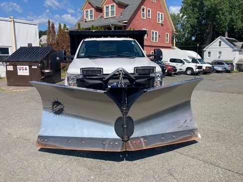 Used 2018 Ford F350 XL w/ Power Equipment Group AWD/4WD image 2