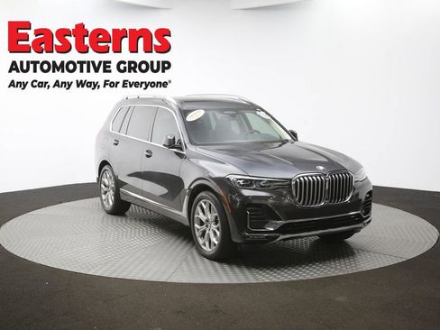 Used 2022 BMW X7 xDrive40i w/ Premium Package image 50