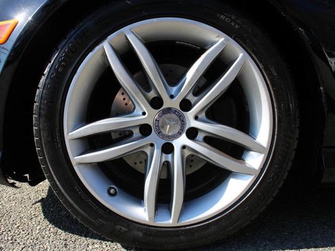 Used 2013 Mercedes-Benz C 250 Sedan image 20
