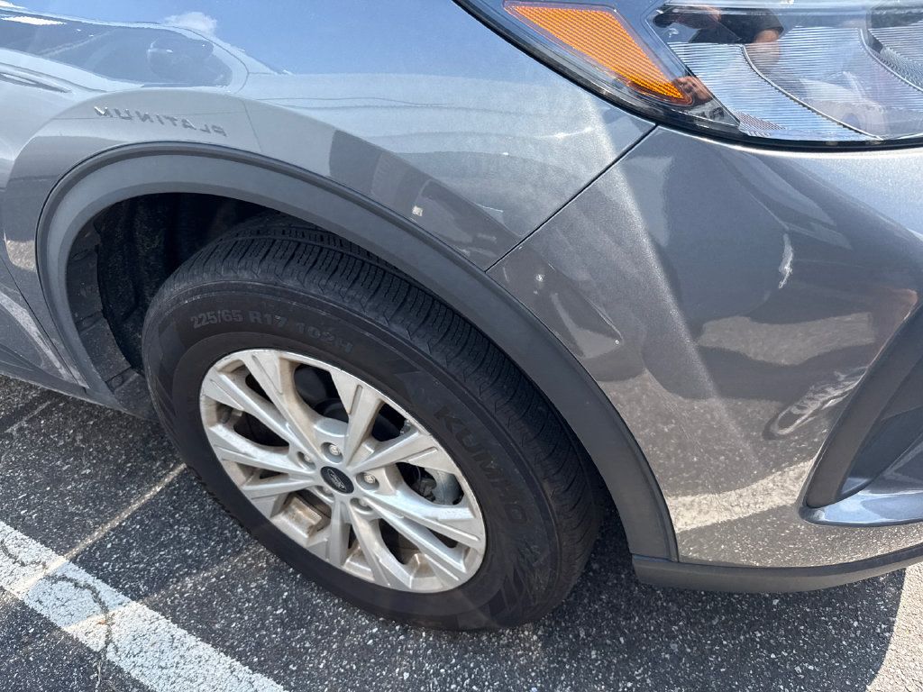 Used 2024 Ford Escape Active AWD/4WD image 2