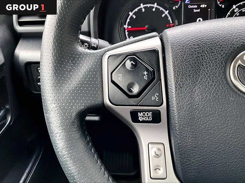Certified 2022 Toyota 4Runner SR5 AWD/4WD image 24