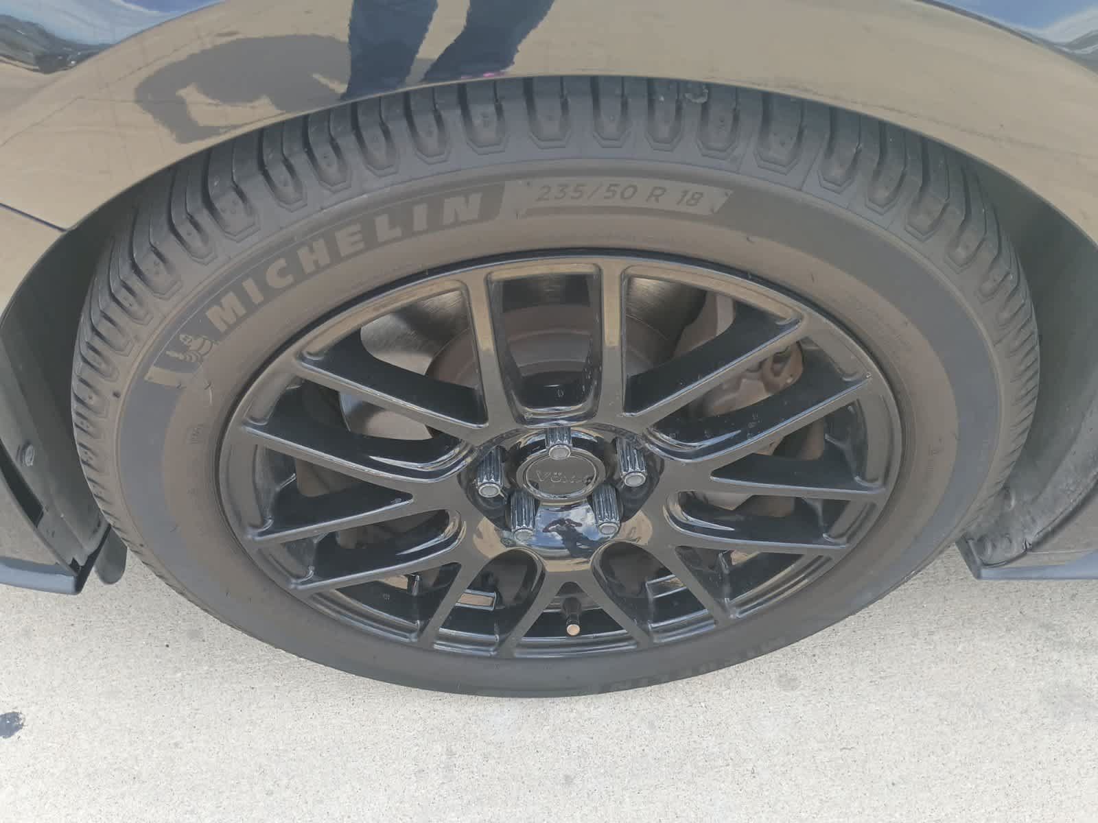 Used 2019 Ford Mustang GT w/ Equipment Group 301A RWD image 2