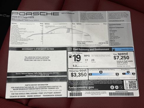 Certified 2025 Porsche 911 Targa 4 GTS AWD/4WD image 59