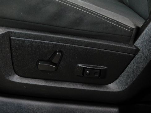 Used 2022 RAM 2500 Big Horn w/ Level A Equipment Group image 42