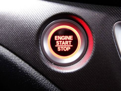 Certified 2025 Honda Ridgeline RTL image 33