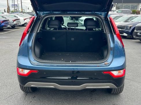 Used 2024 Kia Niro Wind w/ Wind Preserve Package FWD image 8