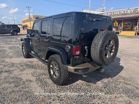 Used 2016 Jeep Wrangler Unlimited Sahara AWD/4WD image 8