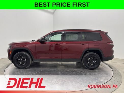 New 2026 Jeep Grand Cherokee L 4WD image 4