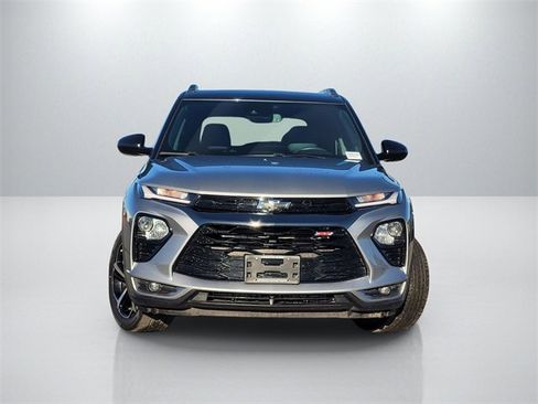 Used 2023 Chevrolet TrailBlazer RS w/ Convenience Package image 2