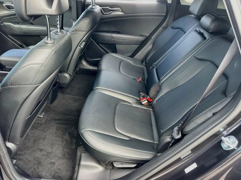 Certified 2026 Kia Sportage SX FWD image 24
