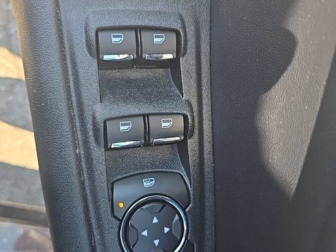 Used 2024 Ford Edge SEL AWD/4WD image 12