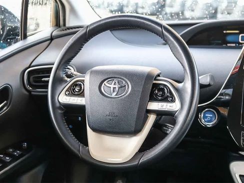 Used 2018 Toyota Prius Prime Plus image 15