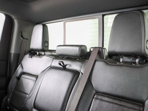 Used 2023 GMC Sierra 2500 Denali w/ Denali Ultimate Package image 28