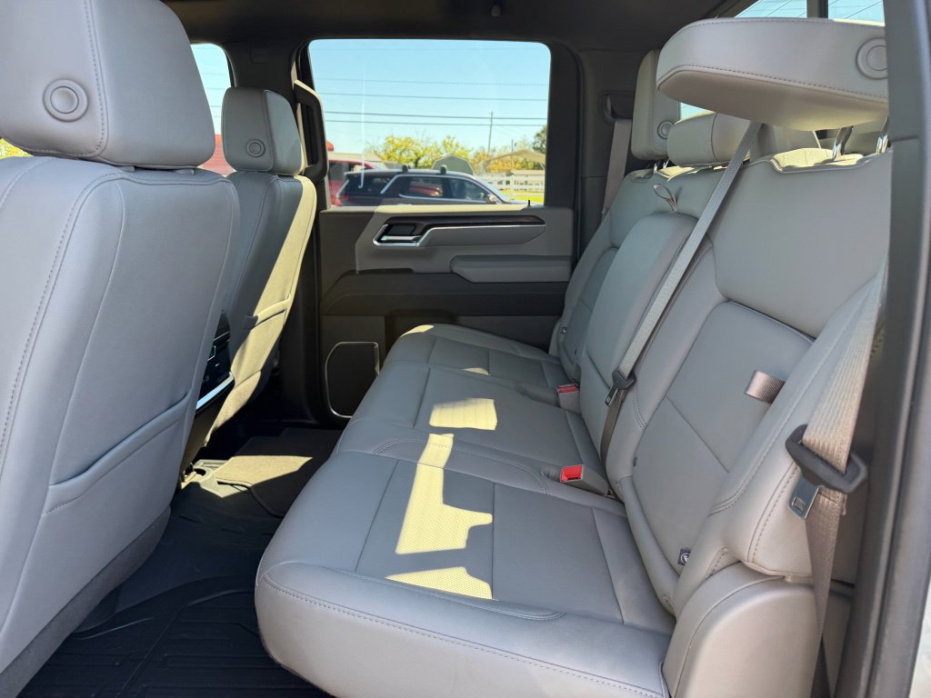 Used 2024 GMC Sierra 2500 SLT w/ SLT Convenience Package AWD/4WD image 15