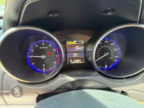 Used 2017 Subaru Outback 2.5i Premium AWD/4WD image 9