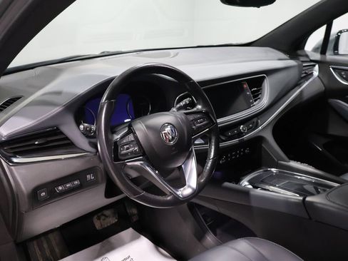 Used 2024 Buick Enclave Premium image 22