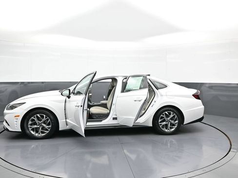 Certified 2023 Hyundai Sonata SEL FWD image 42