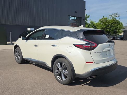 Used 2022 Nissan Murano Platinum AWD/4WD image 5