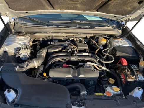 Used 2015 Subaru Outback 2.5i Limited image 7