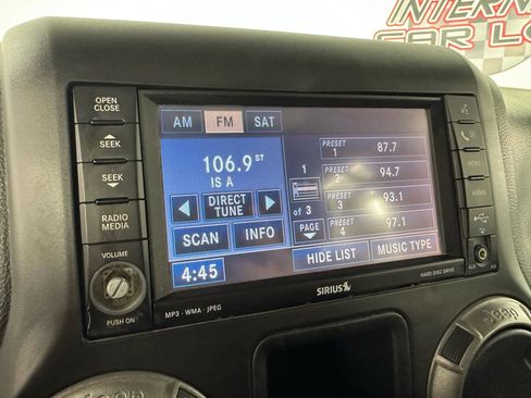 Used 2014 Jeep Wrangler Unlimited Sport AWD/4WD image 17