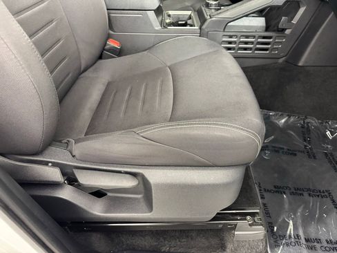 Used 2024 Toyota Tacoma TRD Sport image 34