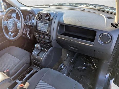 Used 2016 Jeep Patriot Sport w/ Power Value Group image 19