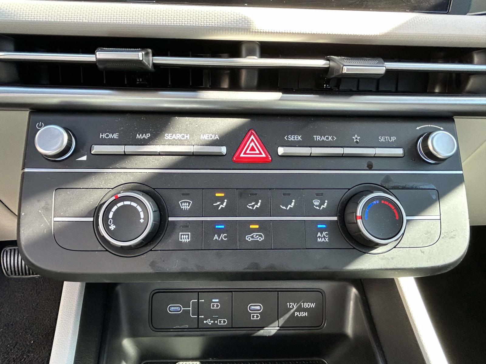 Certified 2026 Hyundai Tucson SE FWD image 20
