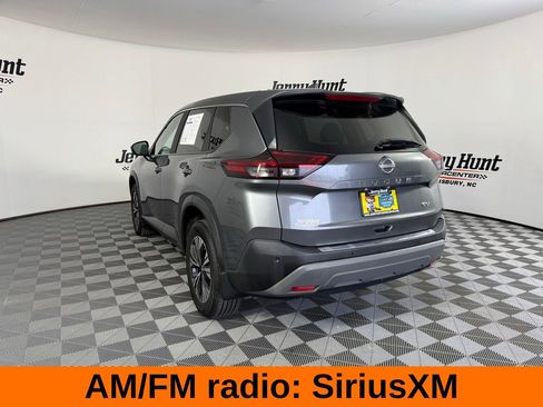 Used 2023 Nissan Rogue SV image 7