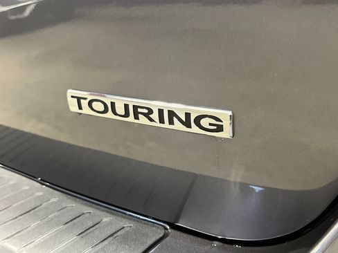 New 2026 Honda Odyssey Touring image 7