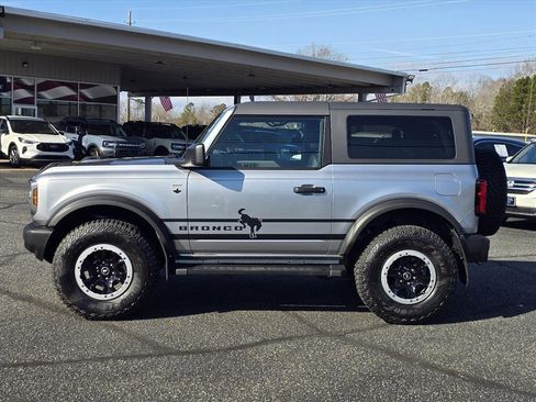 Used 2023 Ford Bronco Big Bend w/ Sasquatch Package image 23