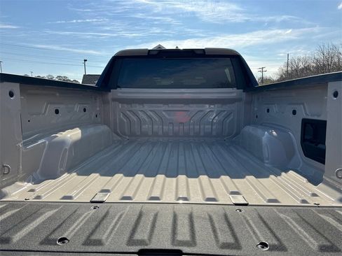 New 2026 GMC Sierra EV Elevation image 19