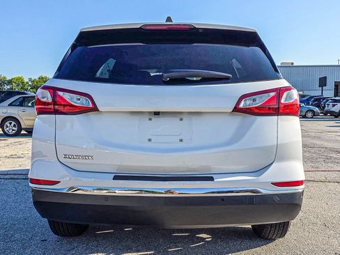 Used 2020 Chevrolet Equinox LT FWD image 5
