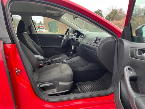 Used 2014 Volkswagen Jetta S image 14