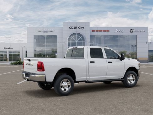 New 2026 RAM 2500 Tradesman AWD/4WD image 30