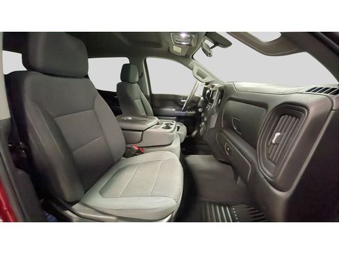 Used 2021 Chevrolet Silverado 1500 Custom Trail Boss AWD/4WD image 17