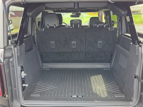 Used 2022 Ford Bronco Wildtrak AWD/4WD image 17